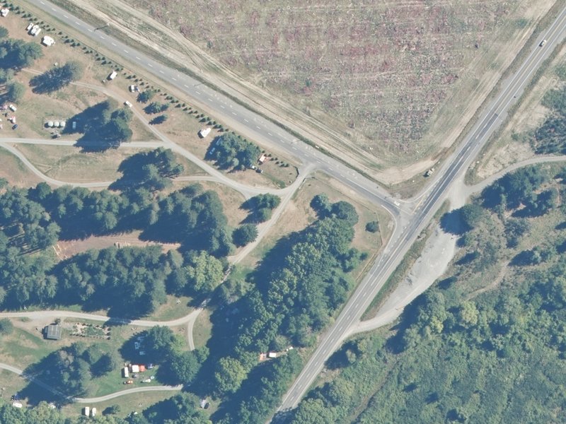 aerial view of Balmoral Recreation Reserve Camping Ground and the ground around it