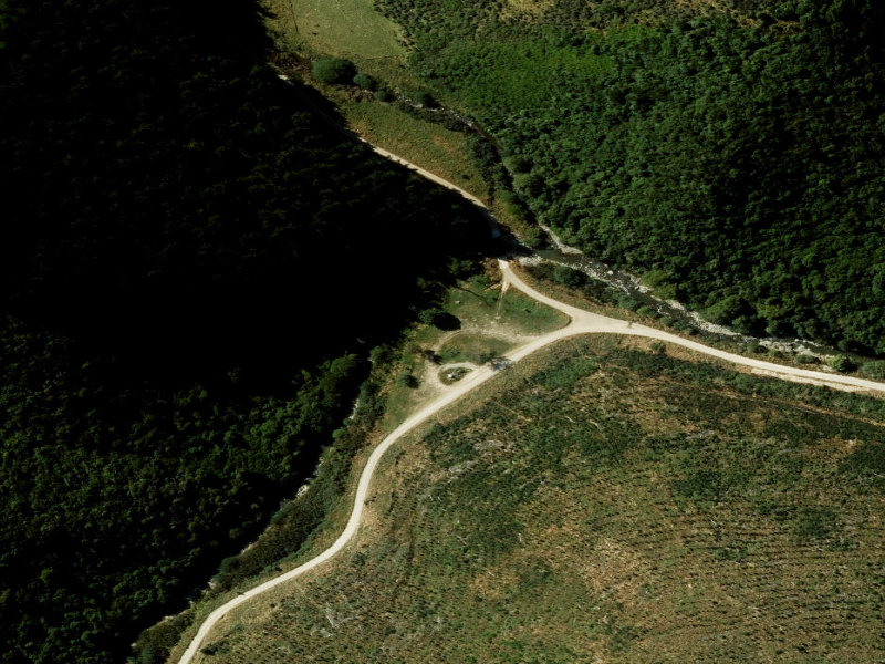 aerial view of Te Moana Gorge Camping Area, Te Moana Road and the ground around it