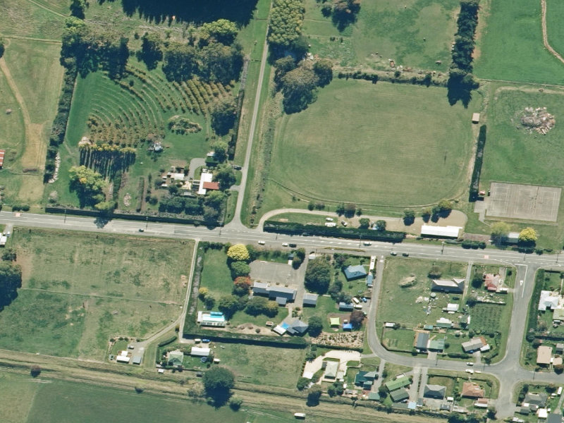 aerial view of Waikari Camping Ground, 22 Princes Street and the ground around it