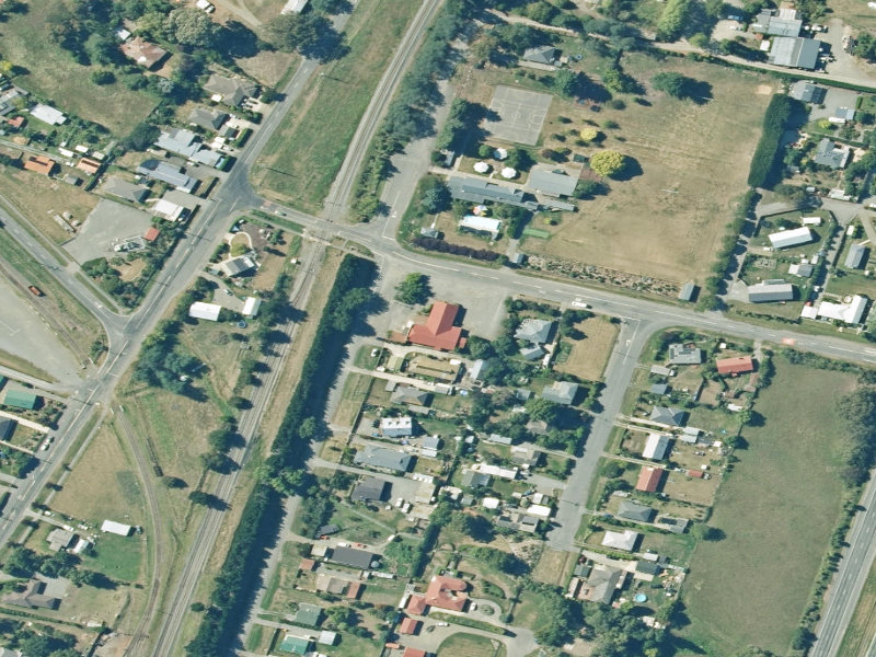 aerial view of Waipara Memorial Hall and the ground around it