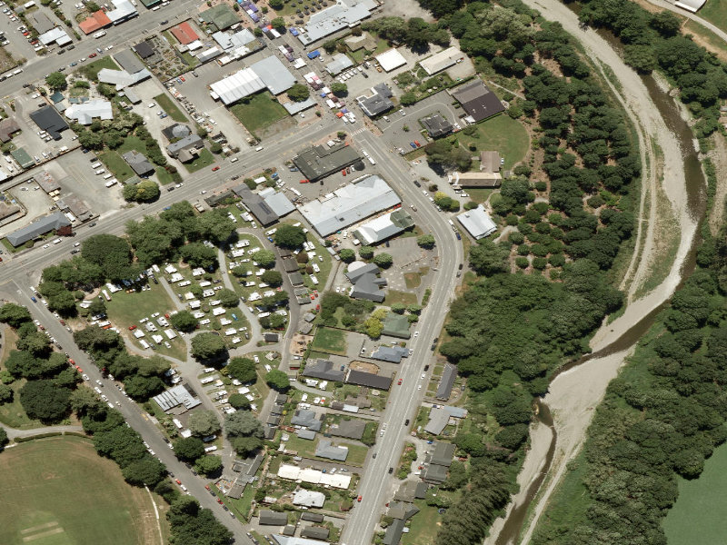 aerial view of Geraldine Library and the ground around it