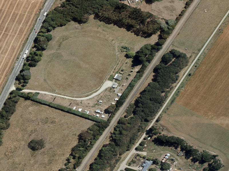 aerial view of Public Toilets, 499 Waimate Highway (Sh1) and the ground around it