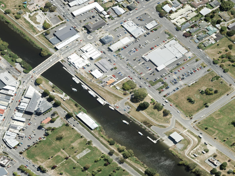 aerial view of Public toilet — Charles Street and the ground around it