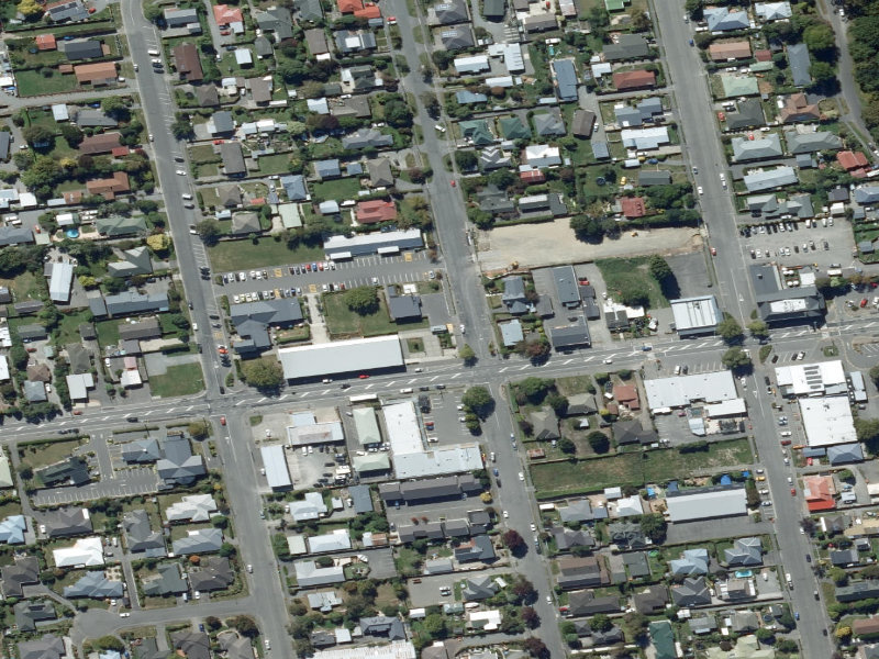 aerial view of Lincoln Library Public Toilets and the ground around it