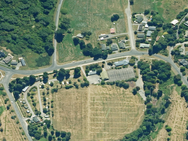 aerial view of Hanmer Sports Reserve Public Toilets and the ground around it