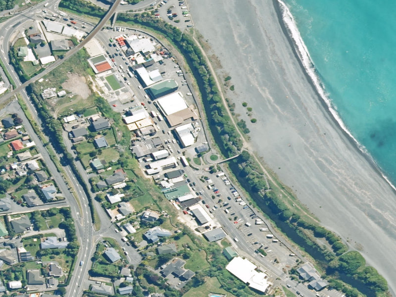 aerial view of West End Public Toilet and the ground around it