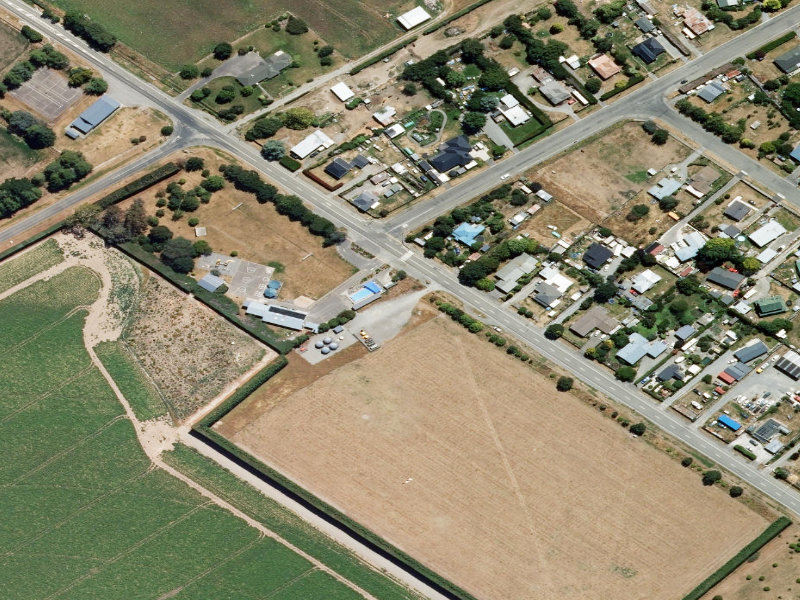 aerial view of Fairton School and the ground around it