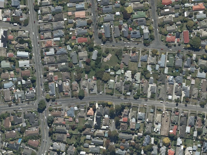 aerial view of Annandale Park and the ground around it