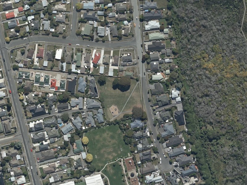 aerial view of Chartwell Reserve and the ground around it
