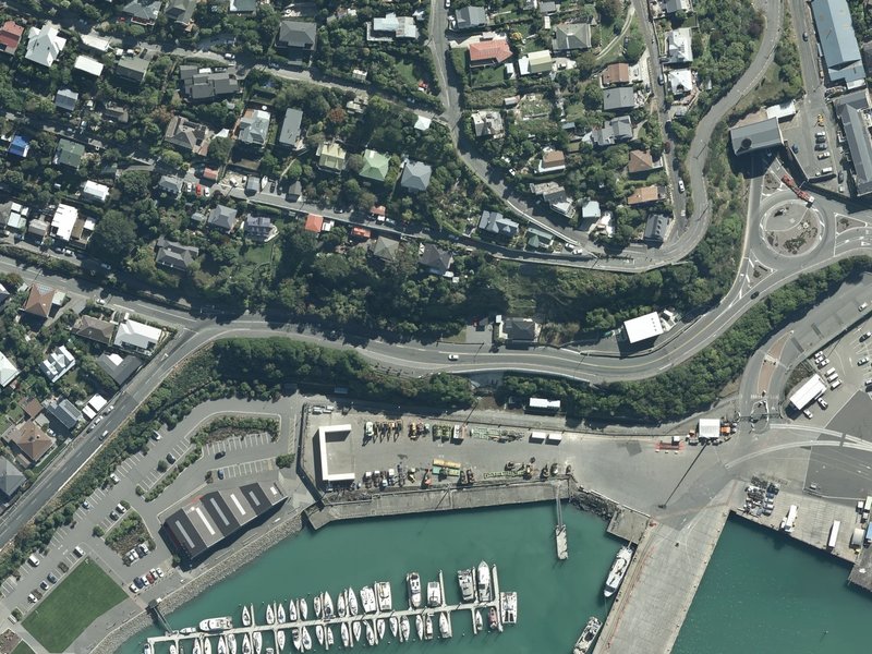 aerial view of Simeon Quay Reserve and the ground around it