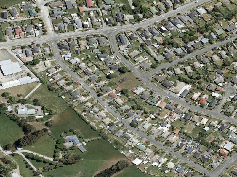 aerial view of Cornwall Park and the ground around it