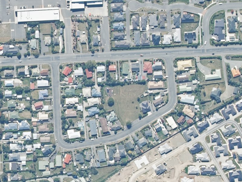 aerial view of Seadown Crescent Reserve and the ground around it
