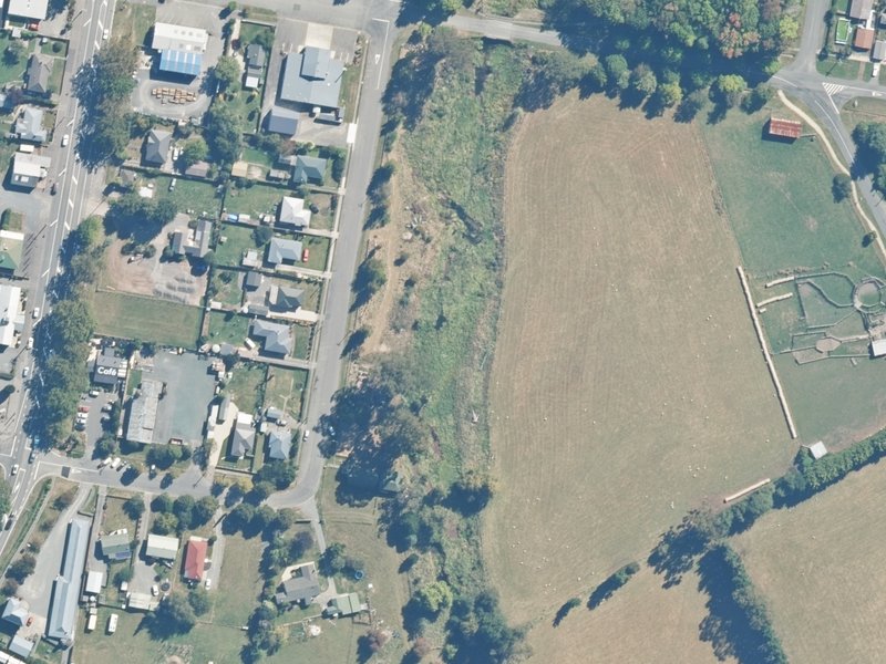aerial view of Hutchison Street Reserve and the ground around it