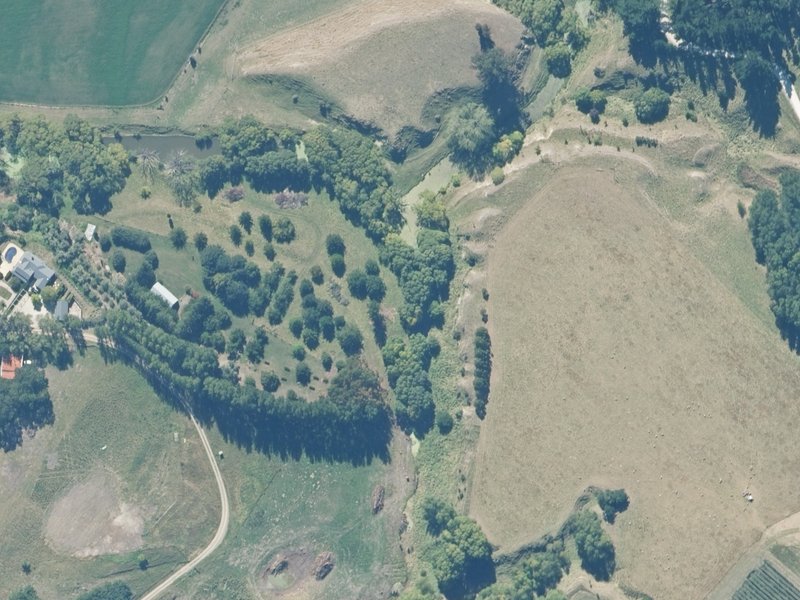 aerial view of Quigley Esplanade Reserve and the ground around it