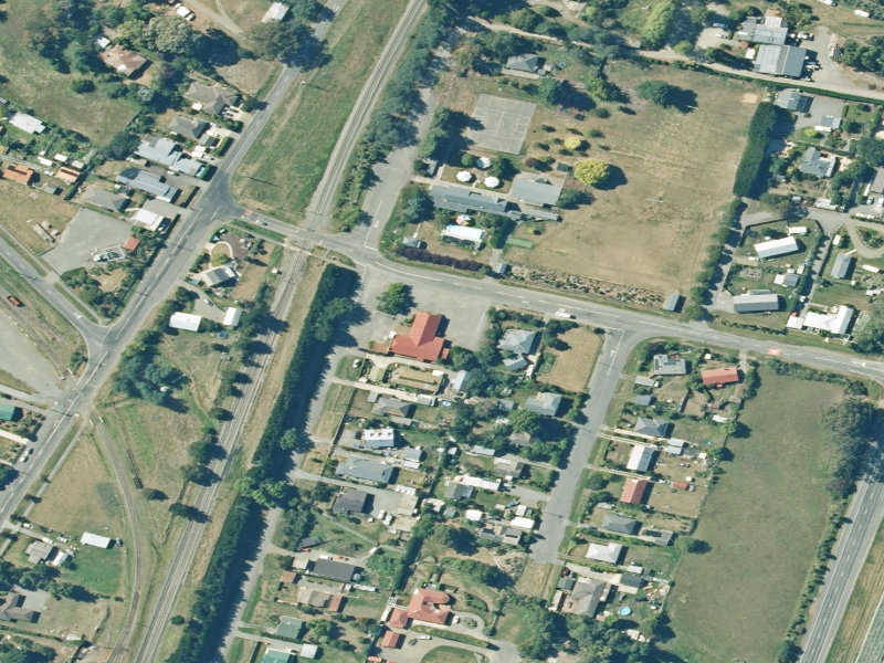 aerial view of Waipara Memorial Hall and the ground around it