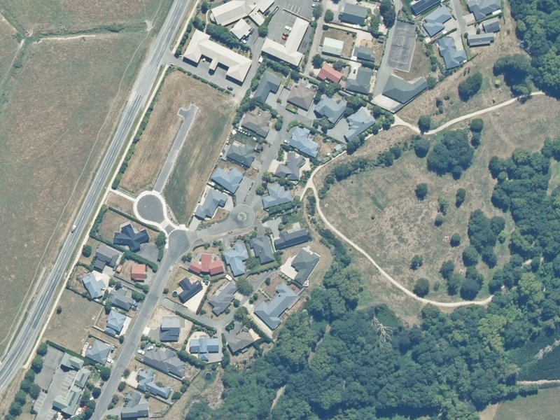 aerial view of Tarndale Reserve and the ground around it