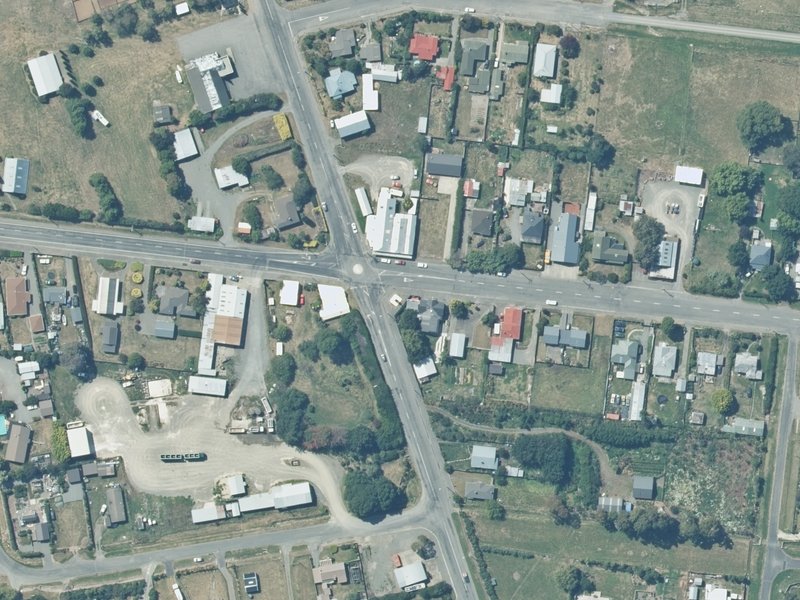 aerial view of Hawarden War Memorial and the ground around it