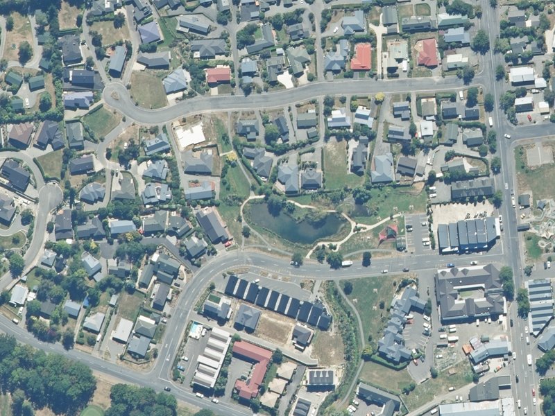 aerial view of Chisholm Park and the ground around it