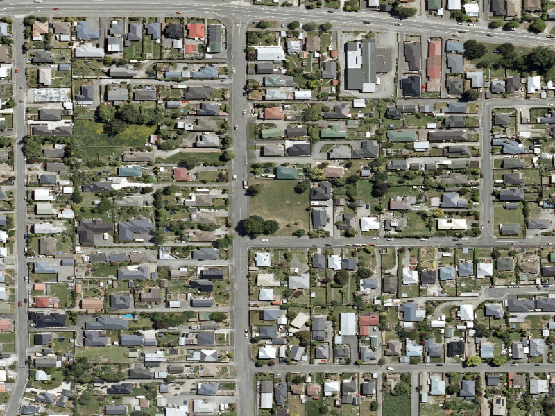 aerial view of Avenue / Clifton Terrace Reserve and the ground around it