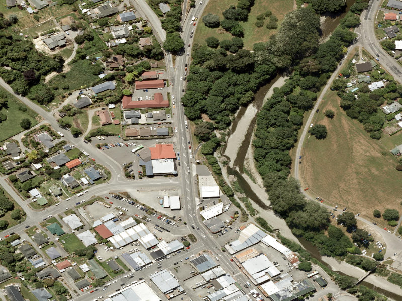 aerial view of Waihi Terrace Reserve and the ground around it