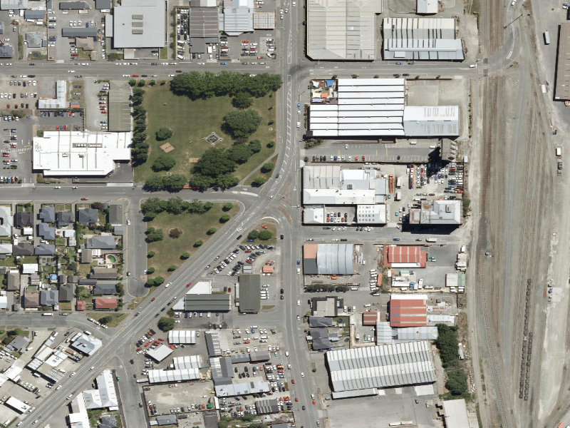 aerial view of Milling Company Bedding (Large) and the ground around it