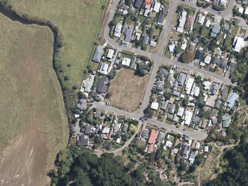 aerial view of Kiwi Avenue Recreation Reserve and the ground around it