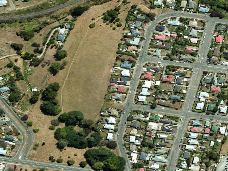 aerial view of Queens Reserve and the ground around it