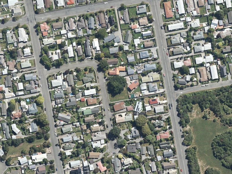 aerial view of Oak Tree Reserve and the ground around it
