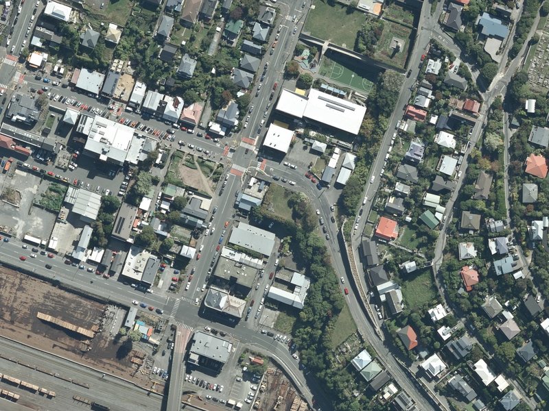 aerial view of Sumner Road Gardens and the ground around it