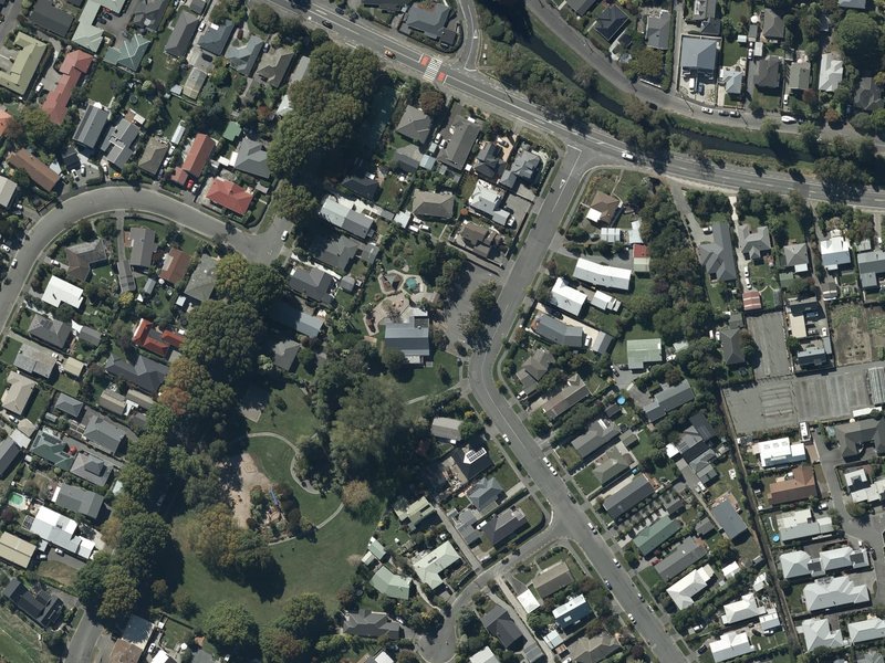 aerial view of Landsdowne Reserve and the ground around it