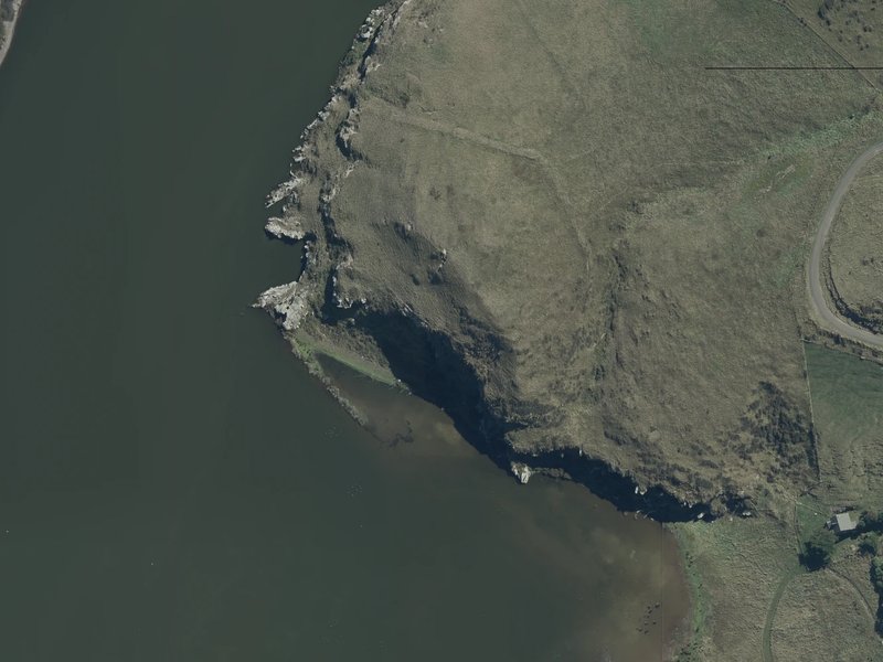 aerial view of Oruaka Pā and the ground around it