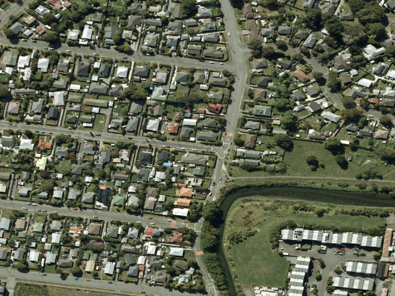 aerial view of Walk and bike track through Woolston and the ground around it