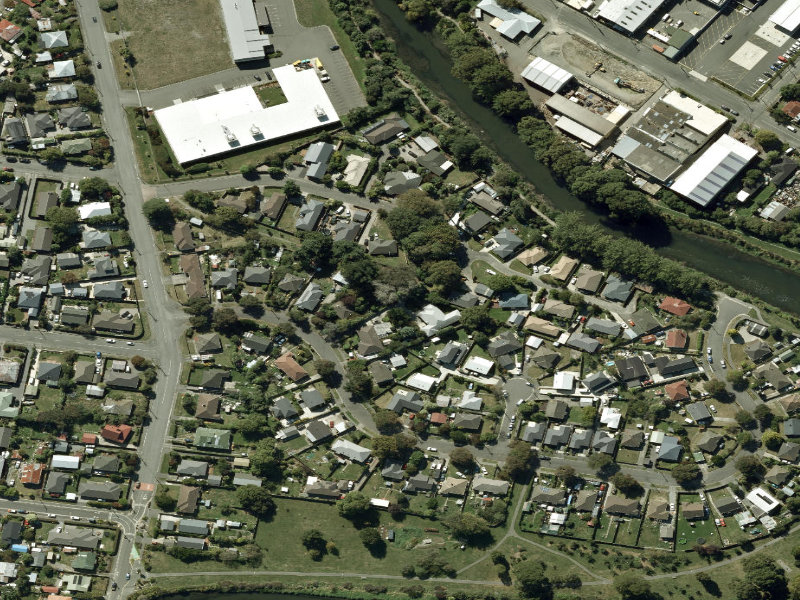 aerial view of Walk and bike track through Woolston and the ground around it