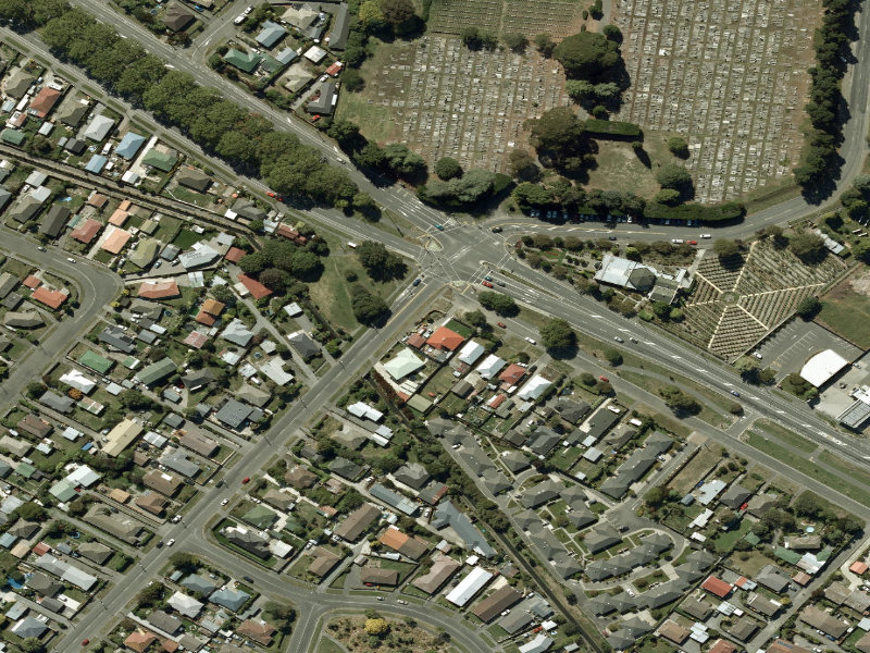 aerial view of Walk and bike track through Woolston and the ground around it