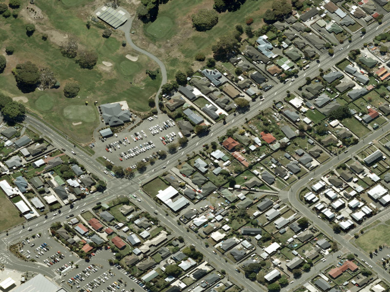 aerial view of Walk and bike track through Avondale and the ground around it