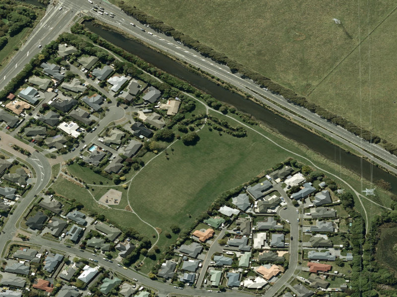 aerial view of Walk and bike track through Woolston and the ground around it