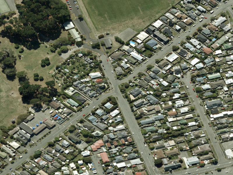 aerial view of Walk and bike track through New Brighton and the ground around it