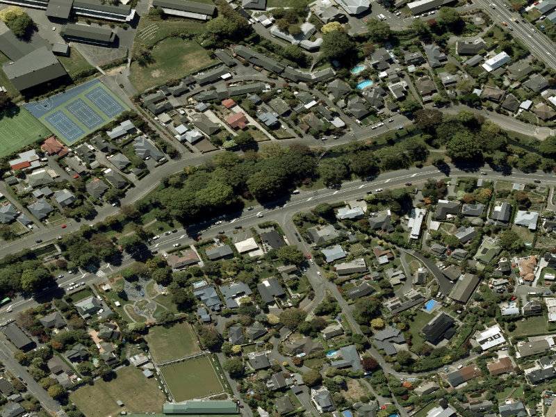 aerial view of Walk and bike track through Cashmere and the ground around it