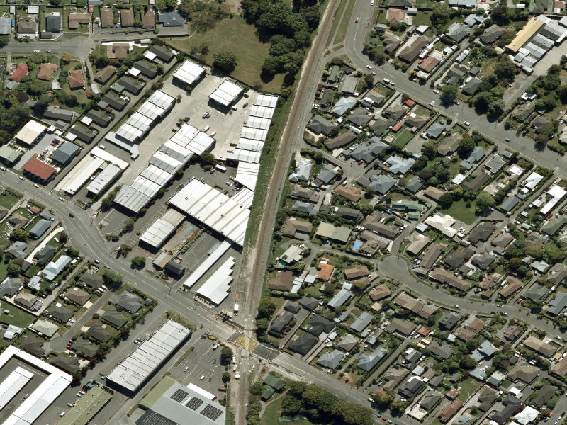 aerial view of Walk and bike track through Northcote and the ground around it