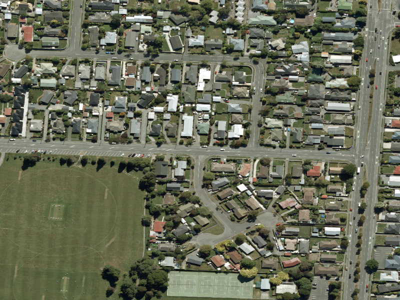 aerial view of Walk and bike track through Redwood and the ground around it
