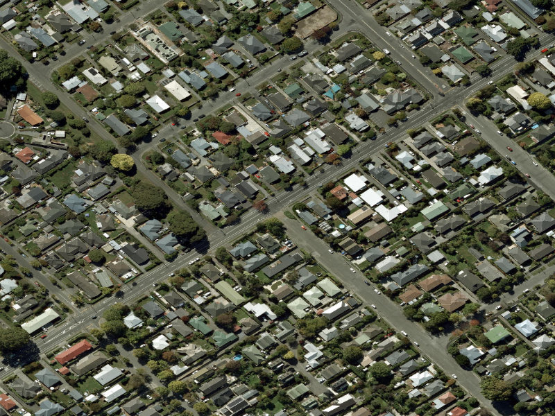 aerial view of Walk and bike track through Somerfield and the ground around it