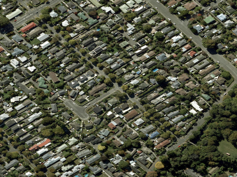 aerial view of Walk and bike track through Somerfield and the ground around it