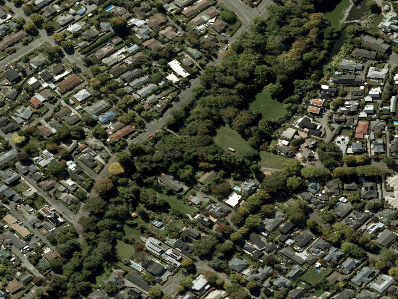 aerial view of Walk and bike track through Cashmere and the ground around it