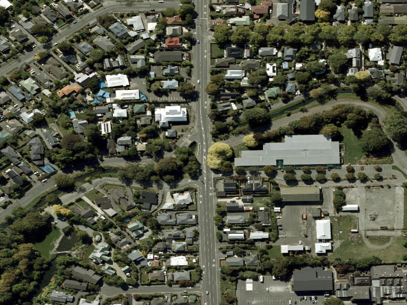 aerial view of Walk and bike track through Cashmere and the ground around it