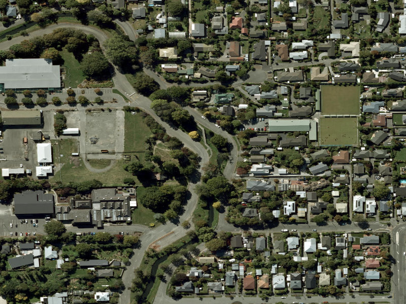 aerial view of Walk and bike track through Cashmere and the ground around it