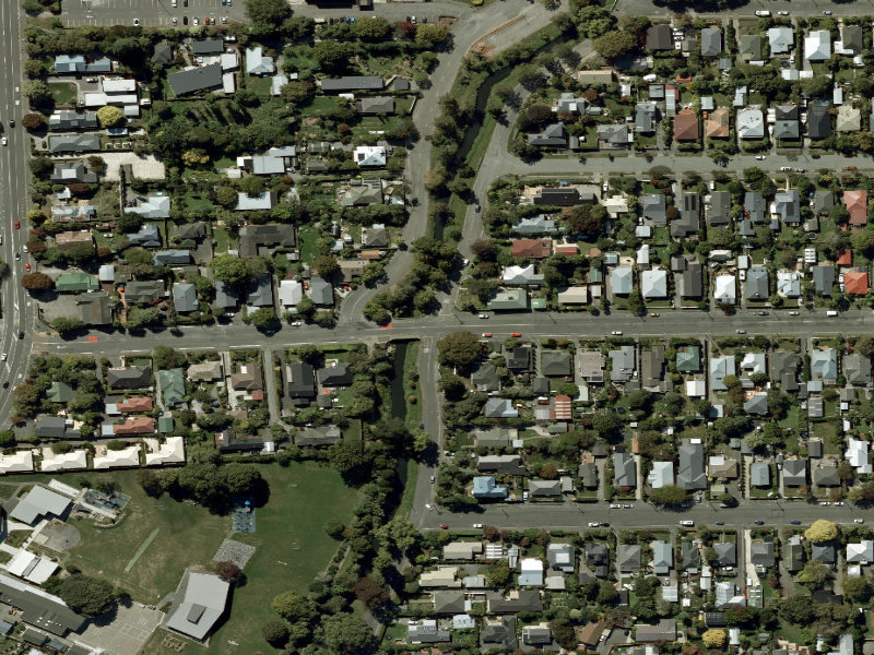 aerial view of Walk and bike track through Beckenham and the ground around it