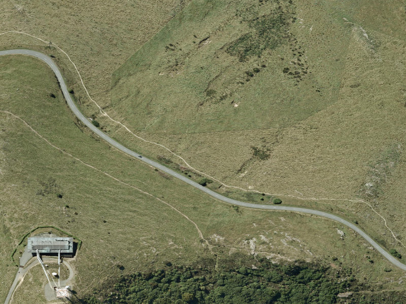 aerial view of Walk and bike track through Cashmere and the ground around it