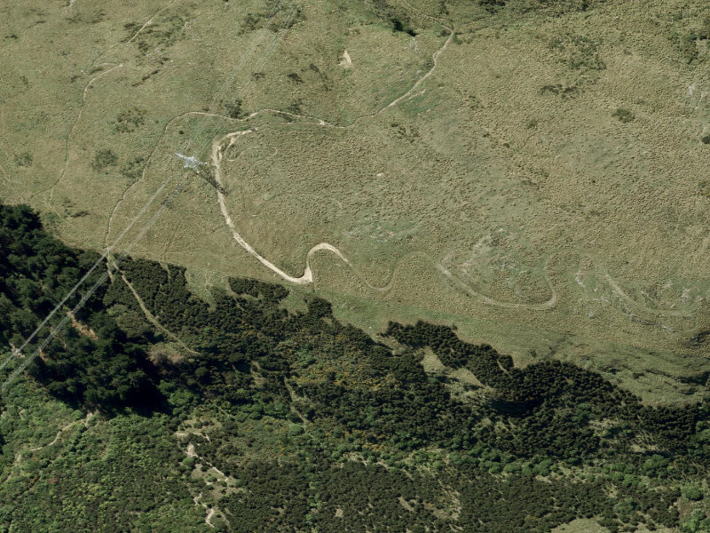 aerial view of Walk and bike track through Cashmere and the ground around it