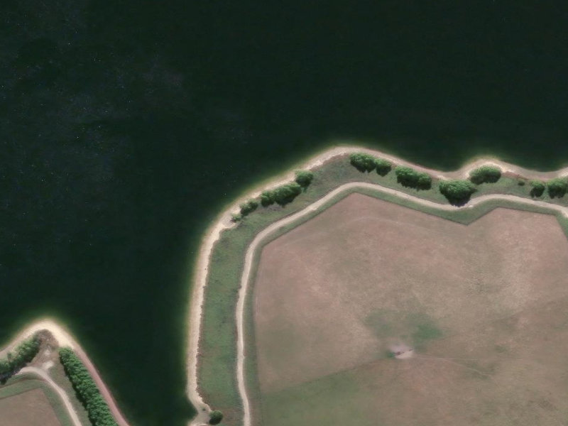 aerial view of Lake Opuha Walkway and the ground around it