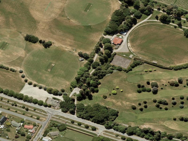 aerial view of Pleasant Point Domain / Golf Course and the ground around it